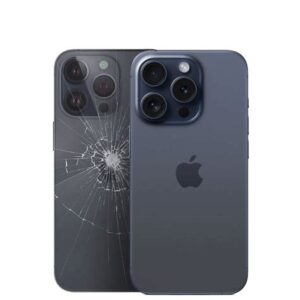 alt="Rückseitenschaden am iPhone 15 Pro Max vor der Reparatur"